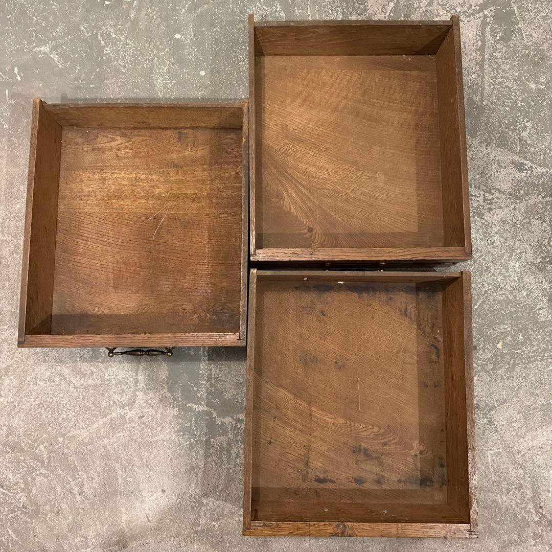 ヴィンテージ　木製サイドテーブル　3段引き出し付き