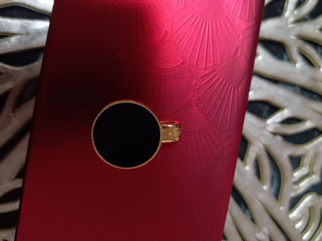 ヴェルサーチVERSACE au750印鑑有りイエローゴールドトップペンダント