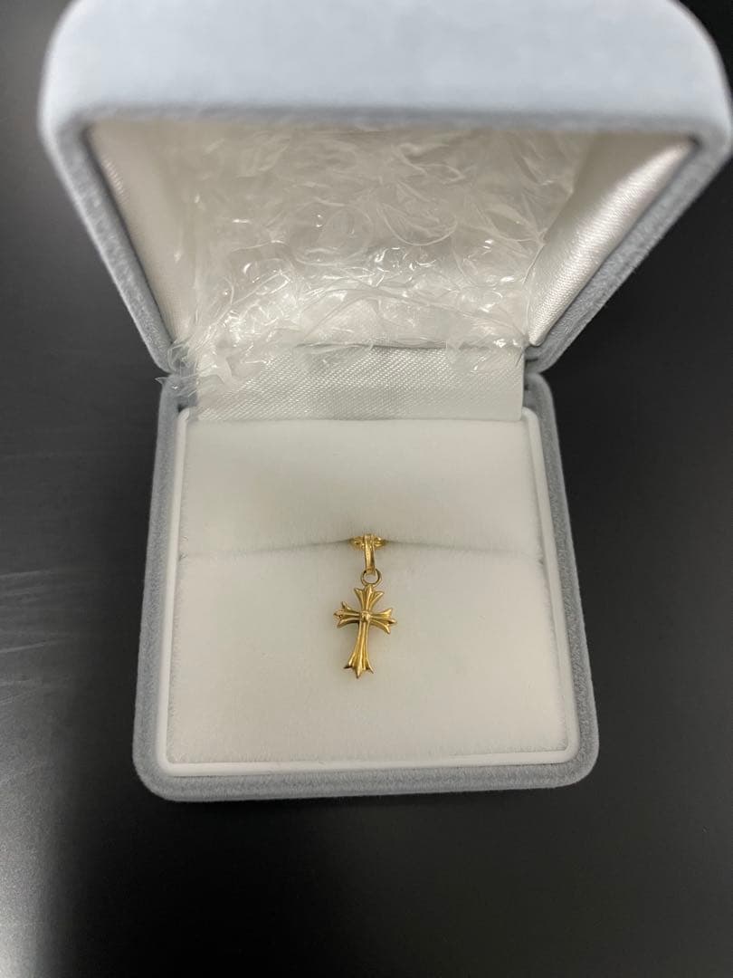 K18ゴールド クロスモチーフ フープピアス