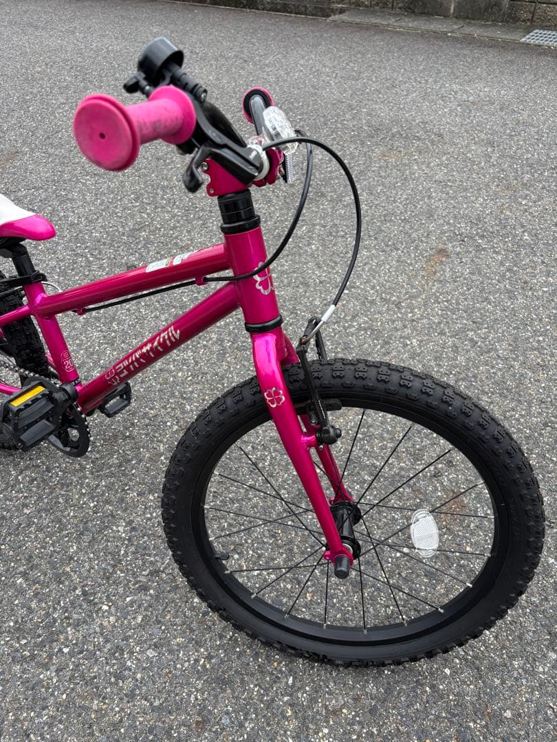 ［再値下げしました］ヨツバサイクルキッズバイク 20インチ ピンク