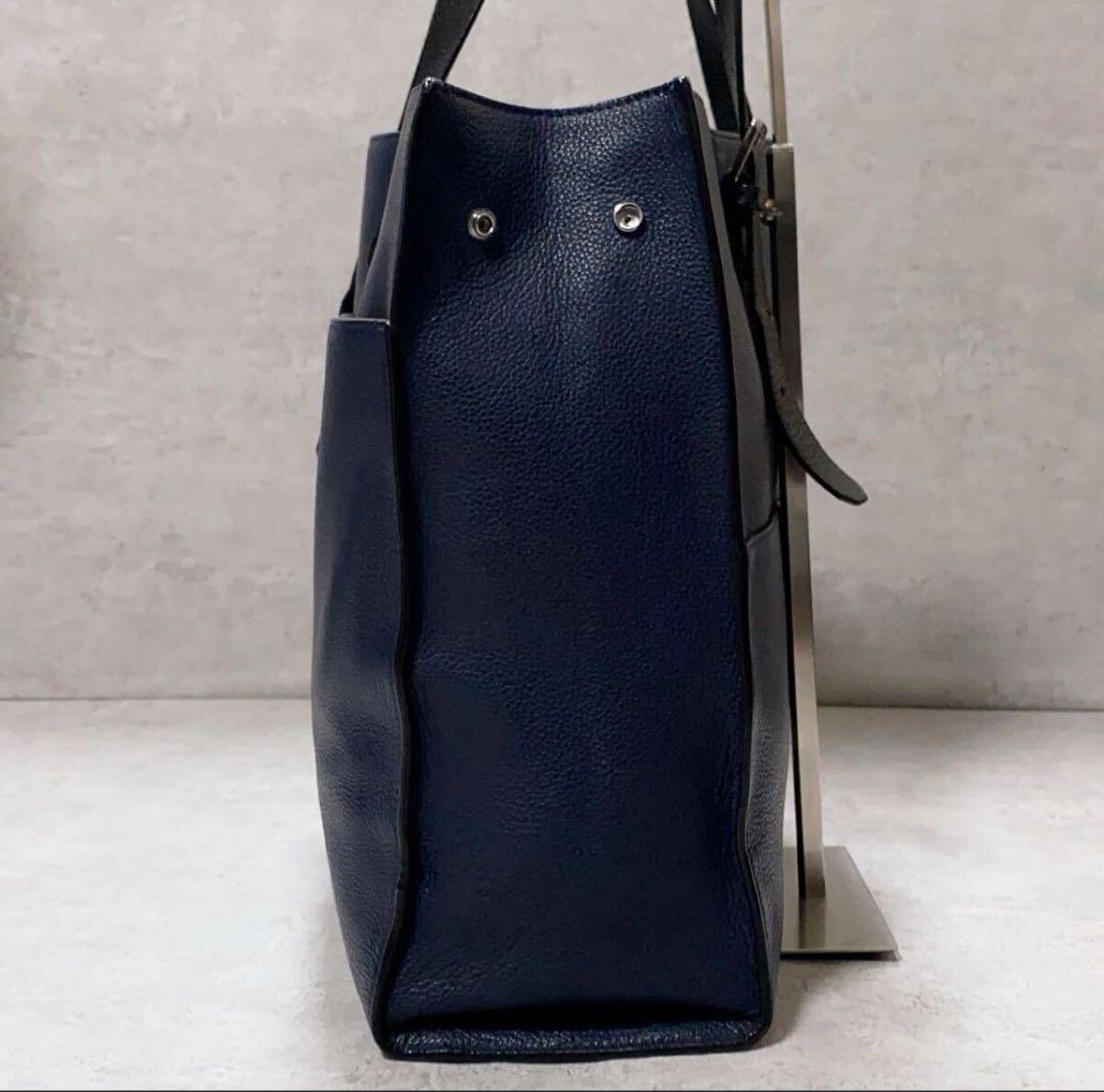 極美品✨FURLA フルラ トートバッグ ビジネスバッグ A4収納 大容量