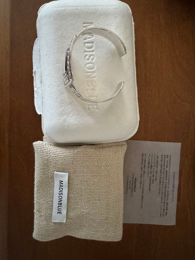 Madison Blue マディソンブルー　シルバー925バングル