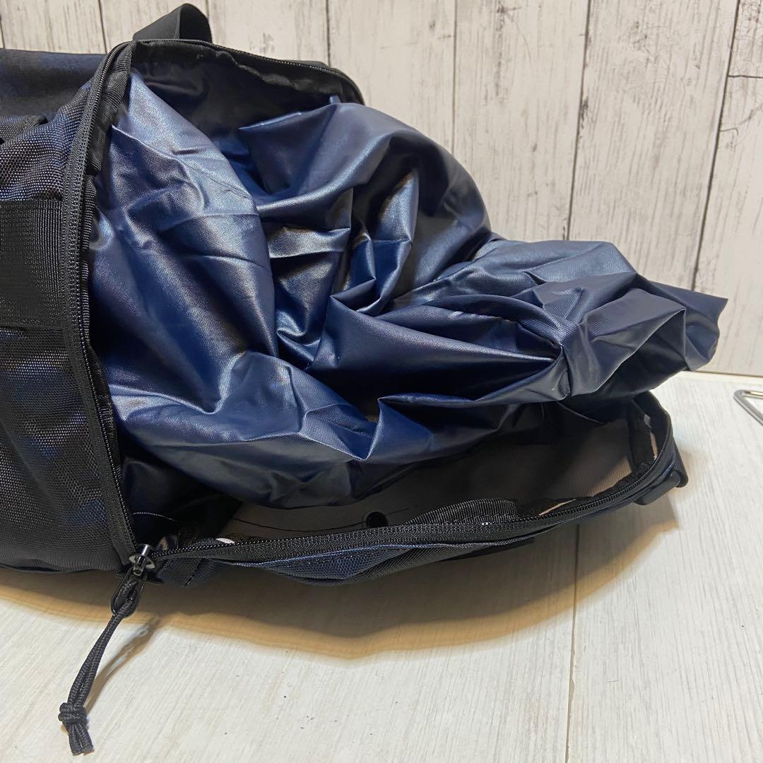 【新品・未使用】ニューエラ　ドラムバッグ　ボストンバッグ　迷彩　40L