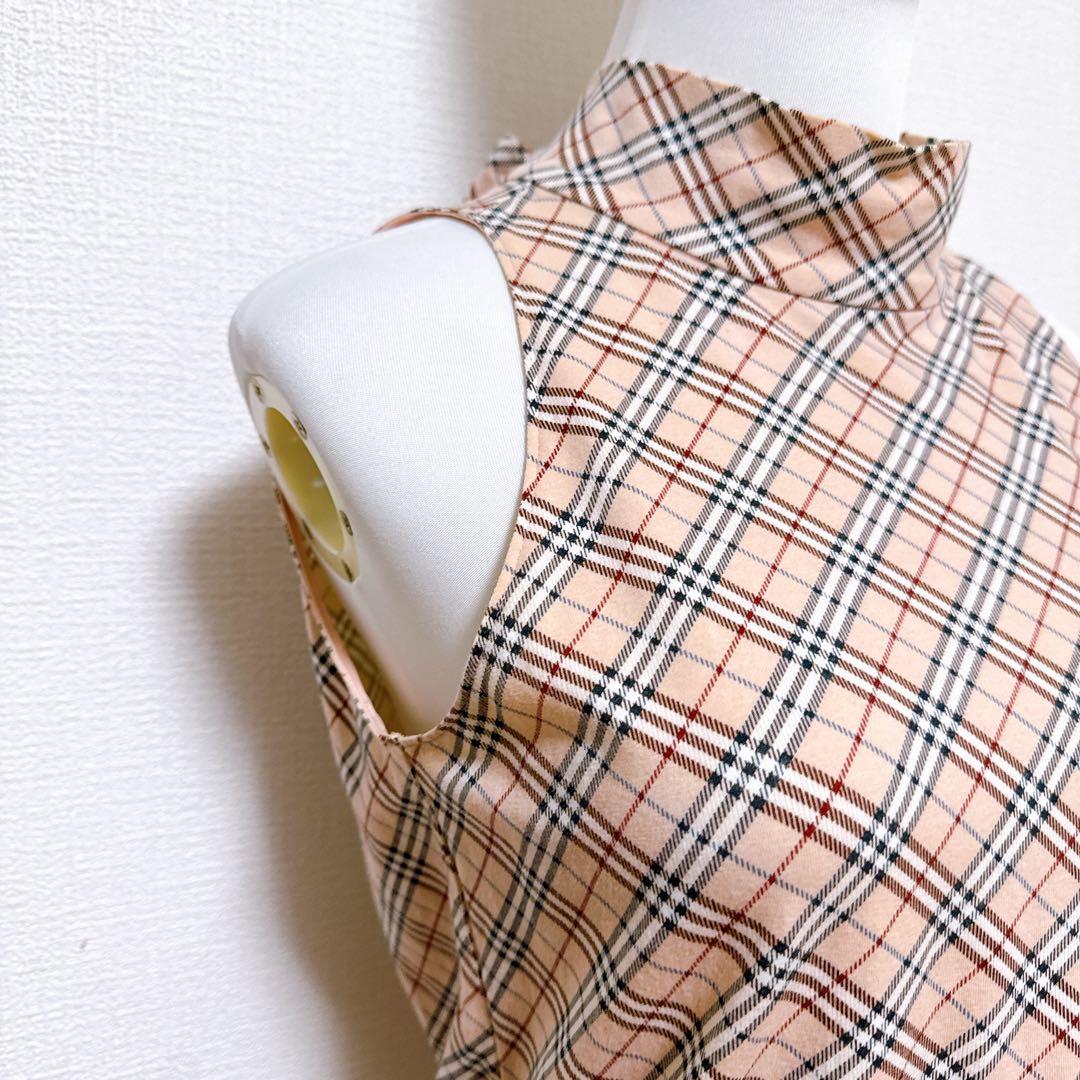 バーバリーブルーレーベル　バックオープンノースリーブ　ノバチェック　ピンク