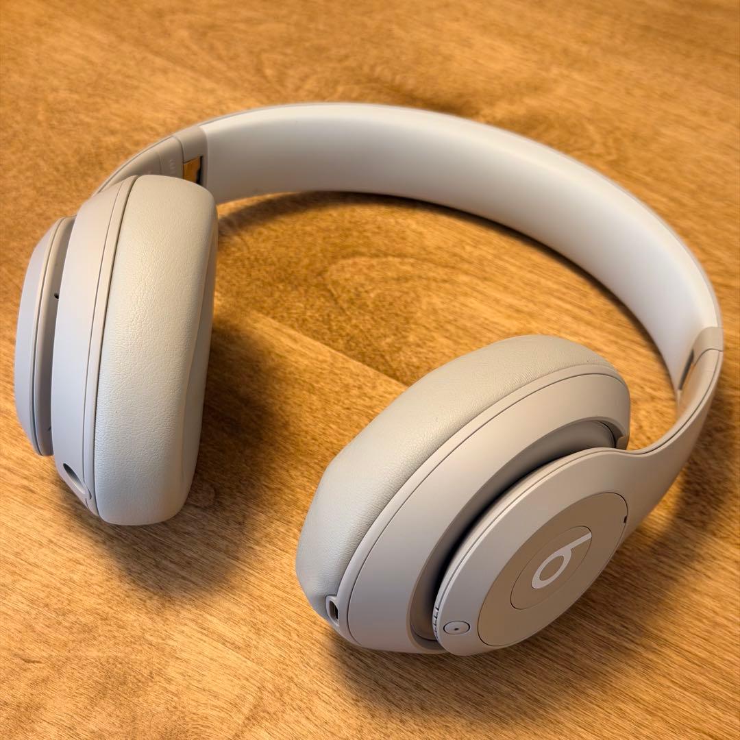 開封のみ・未装着未使用 Beats Studio Pro サンドストーン 白
