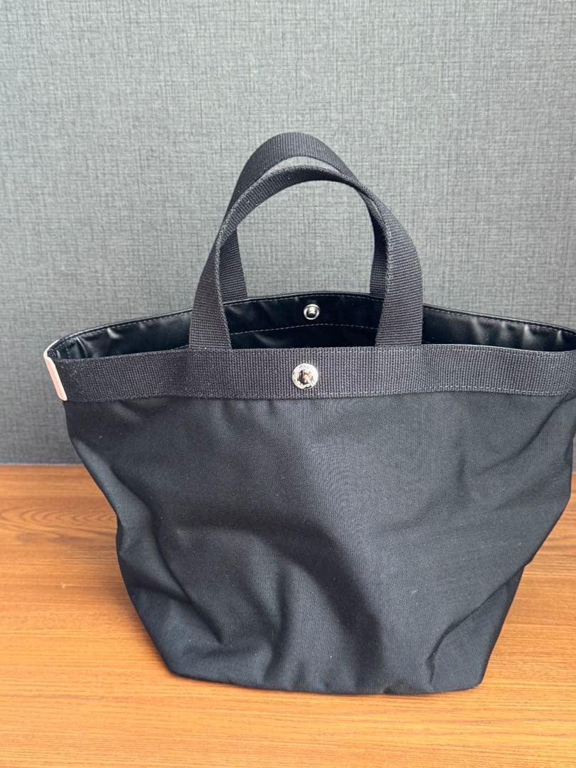 エルベシャプリエ　ブラック　ノワール／ノワール