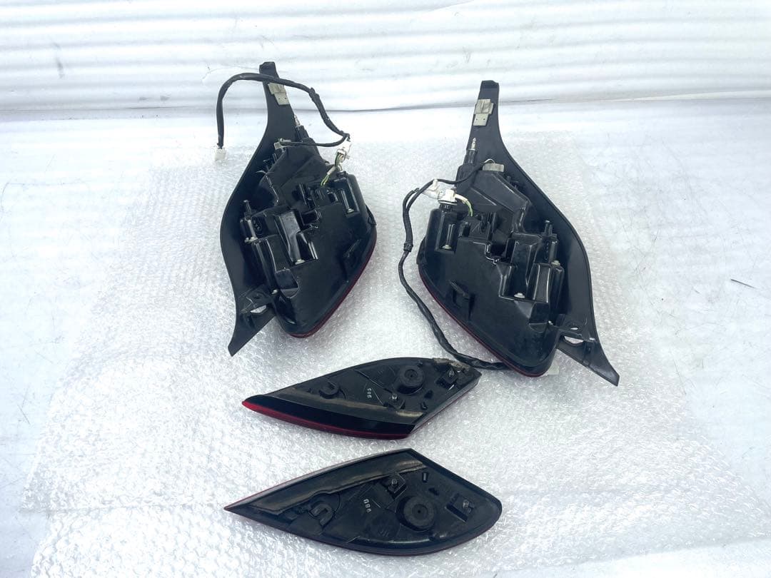 レクサス SC430 ソアラ UZZ40 後期 純正 LED テールランプ