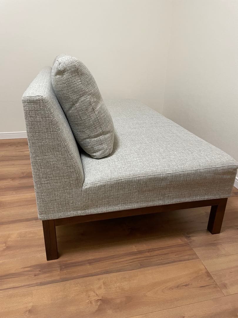 NOYES 2人掛けソファ