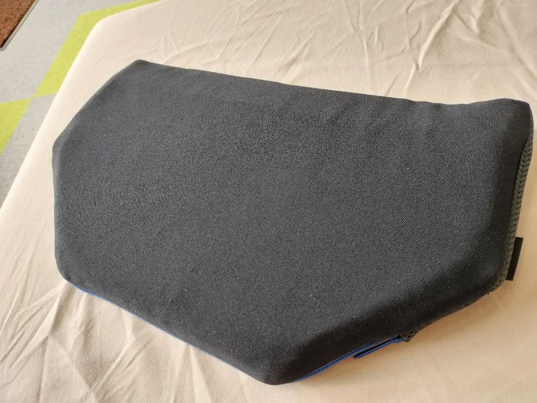 キュアレ　おしり専用枕【CURE:RE OSHIRI MAKURA】