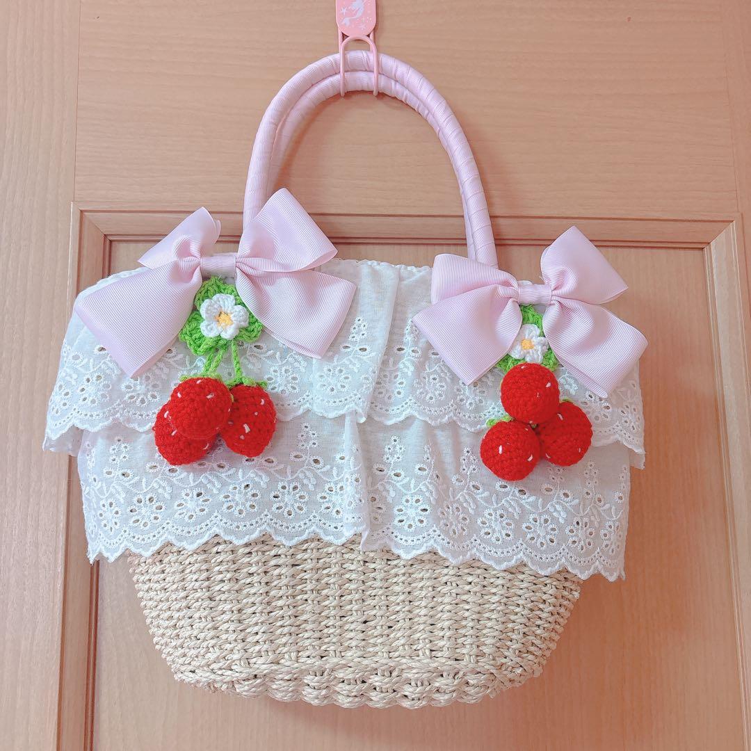 axes kawaii ストロベリーかごバッグ