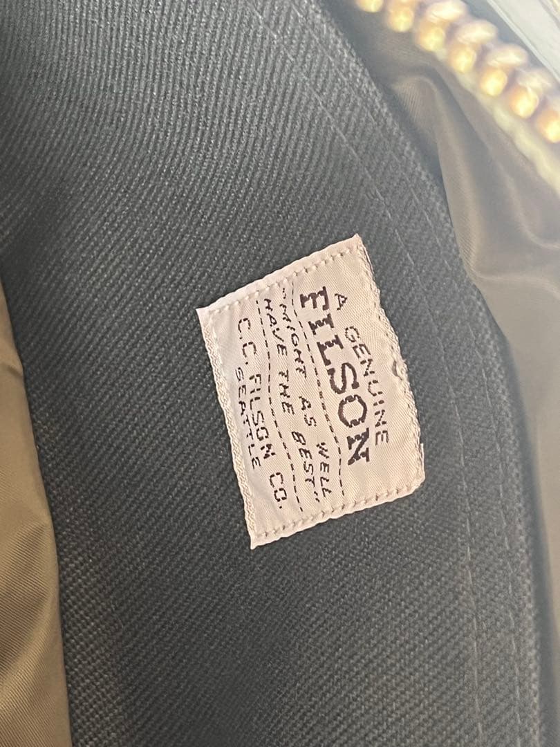 もっちゃん】フィルソン　ラギットツィル トラベル キットバック　アメリカ製