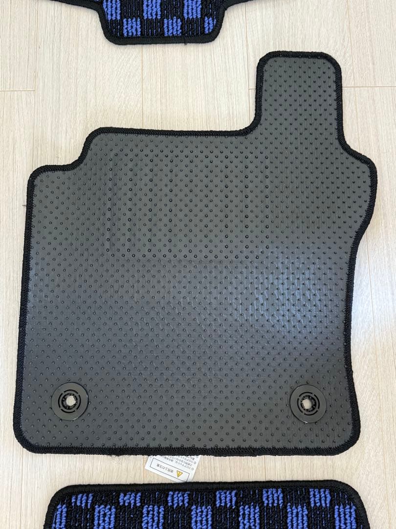新品未使用 フォルクスワーゲン 7/7.5 用フロアマット 5点セット