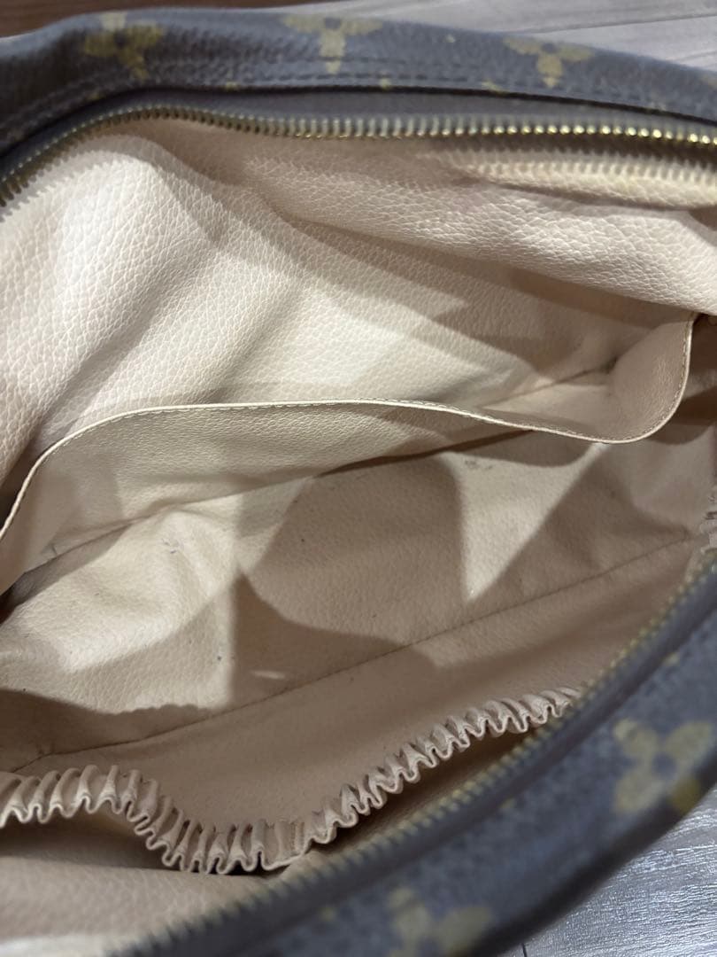 Louis Vuitton モノグラム セカンドバック