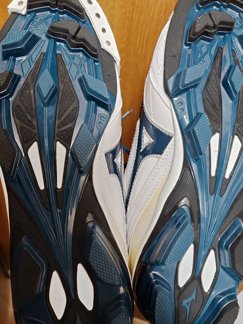 Mizuno スパイクシューズ ホワイト/ネイビー