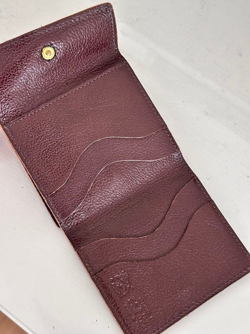 【イルビゾンテ】新品未使用 レザー製三つ折り財布 ダークブラウン