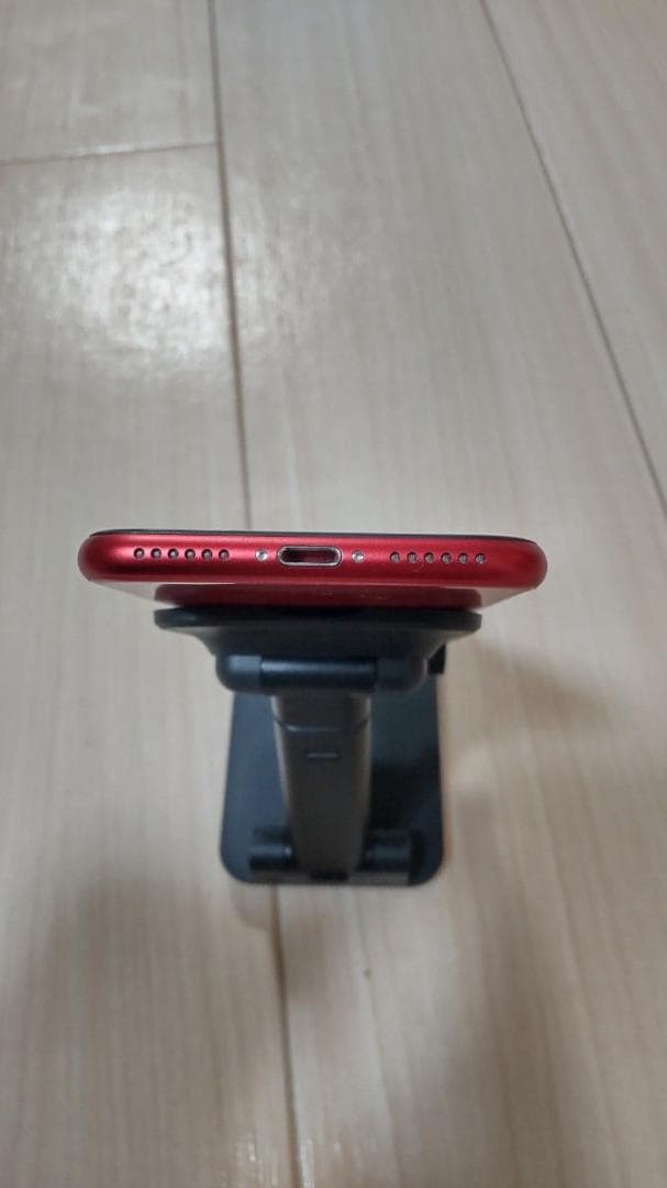 ◆美品◆iPhoneSE／第2世代／64GB／レッド／SIMフリー／最短発送