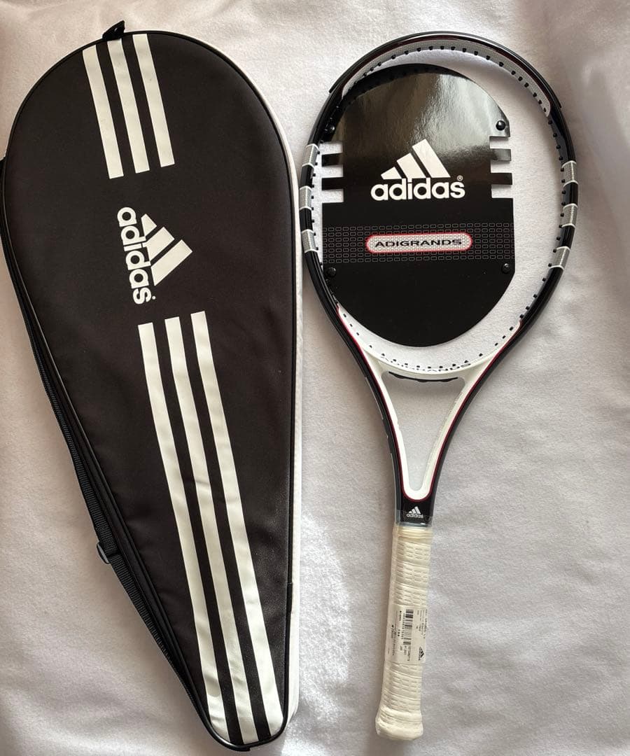 あーさーさま 新品　アディダス　硬式テニスラケット　ADIGRANDS