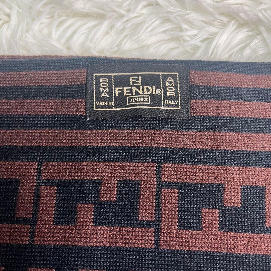 【美品】Fロゴ チェッカーパターン マフラー