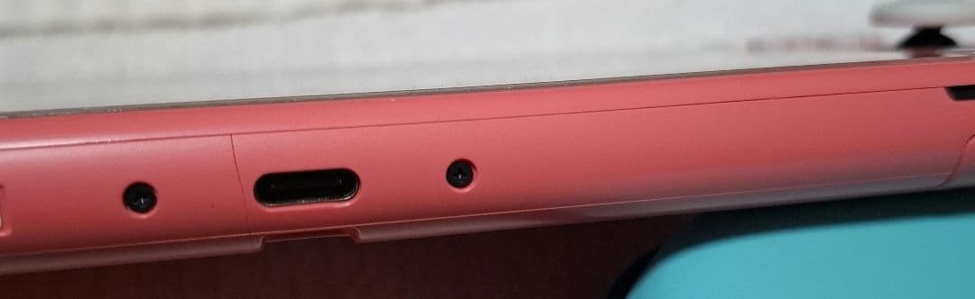 両方のスティックに難あり』任天堂Switch Lite コーラル 本体