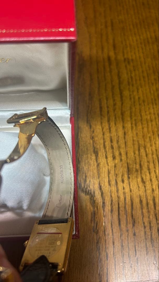 Cartier 腕時計　レディース　中古