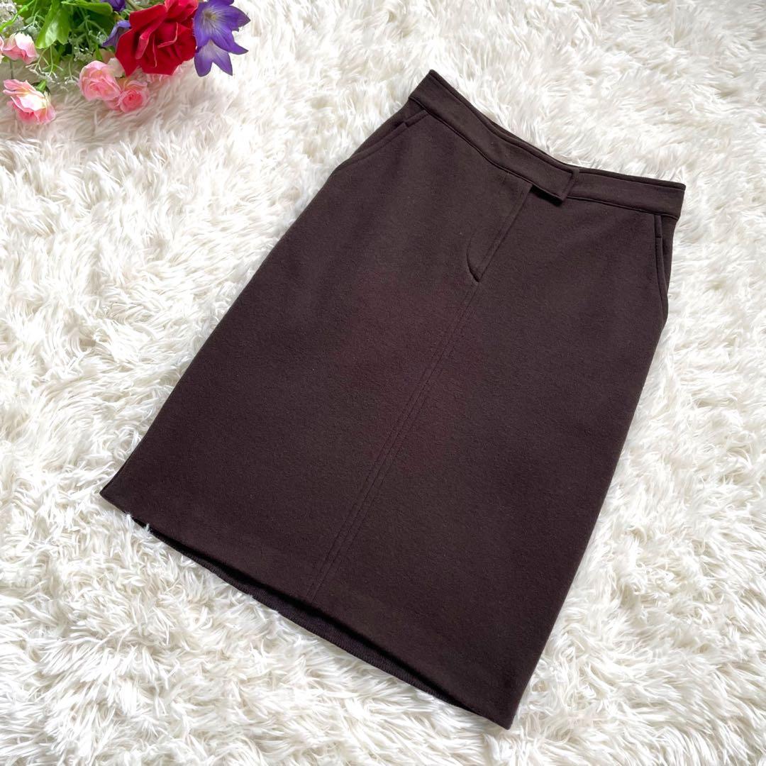 Salvatore Ferragamo ブラウンカシミヤ混スカートスーツ上下