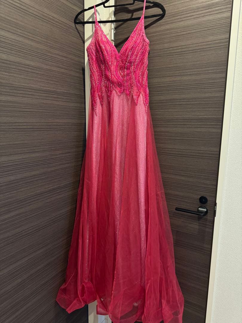 ✨華やかなビビッドピンク×ラメのロングドレス✨