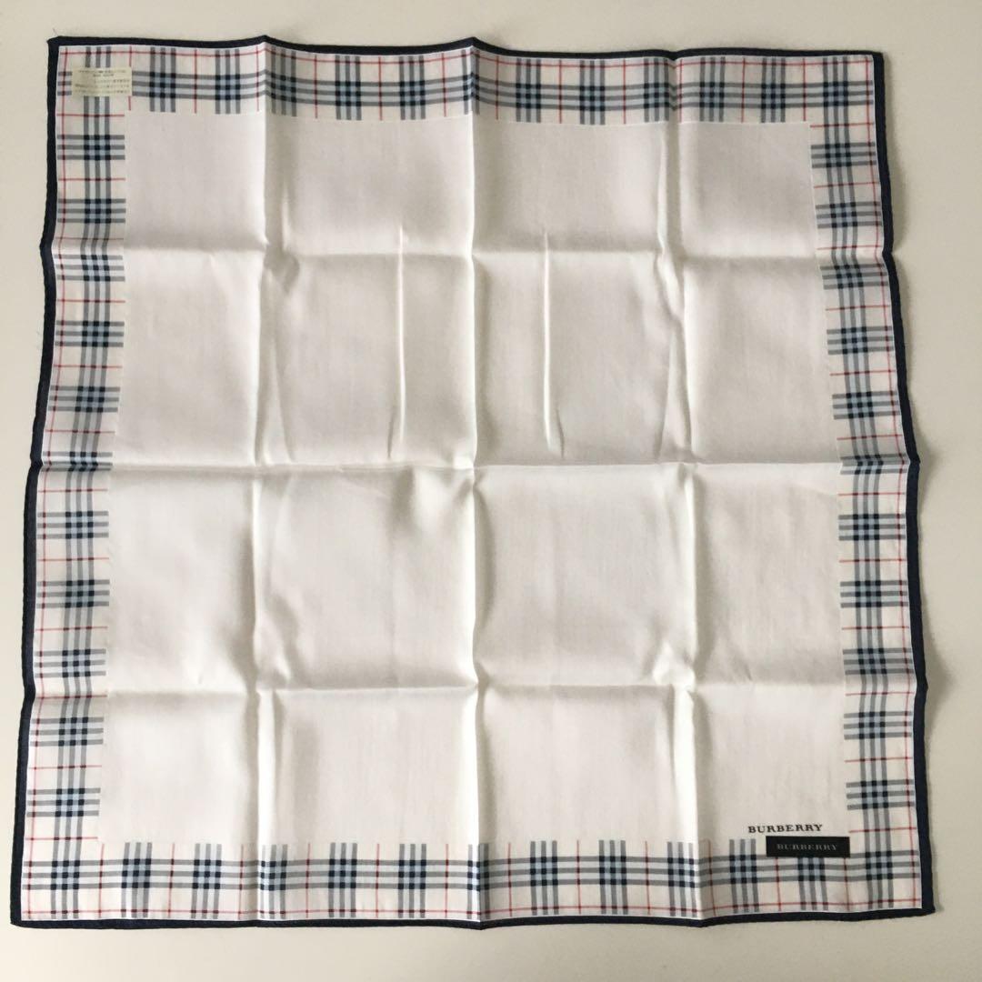 新品未使用　Burberry フェイスタオルとハンカチ　まとめ売り