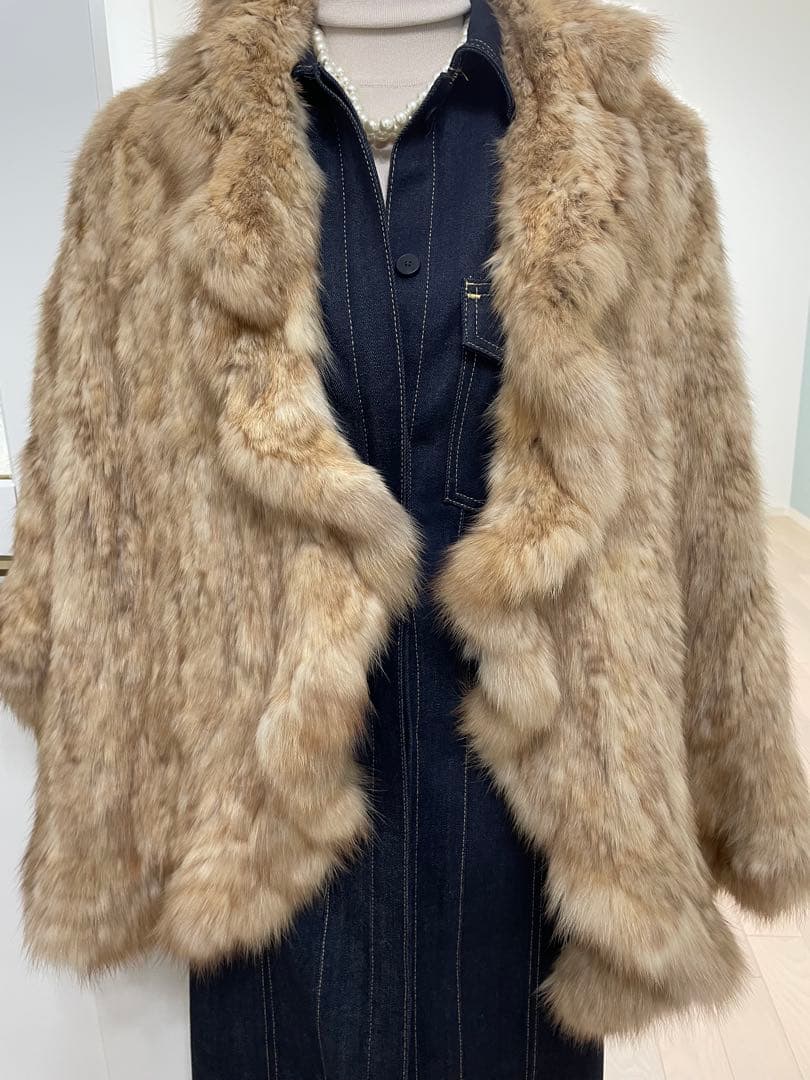 ゴールデンセーブル肉厚編み込みポンチョ ショート丈ケープ