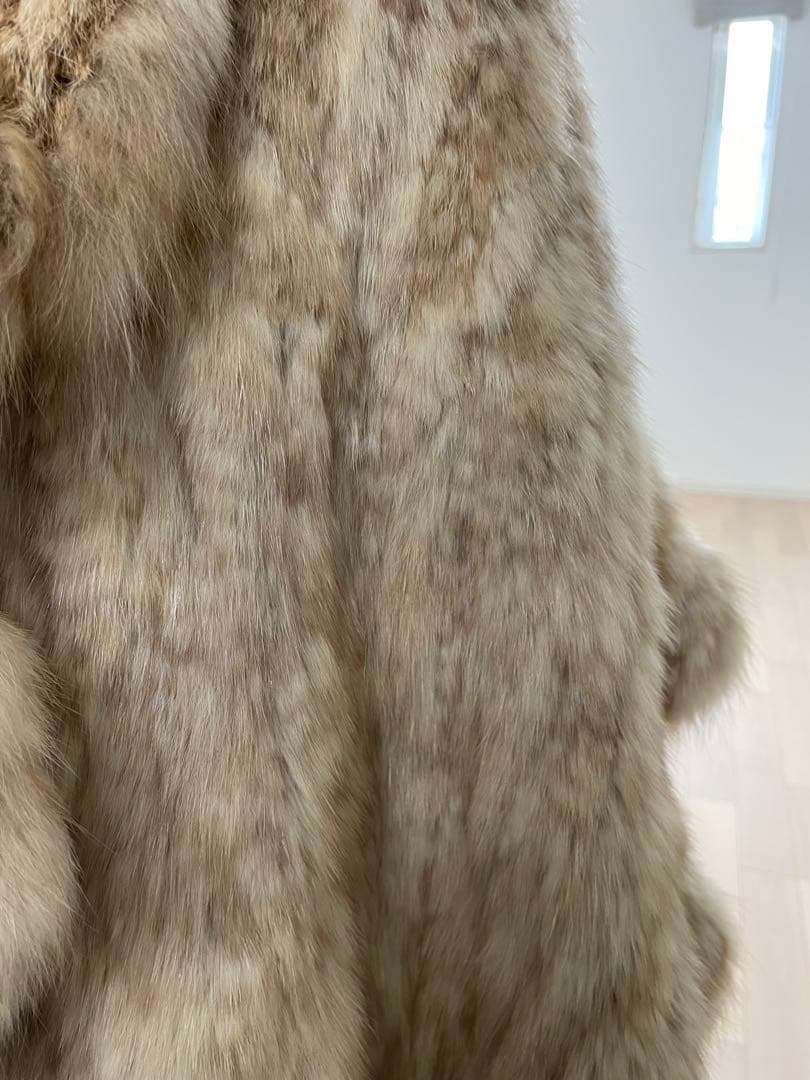 ゴールデンセーブル肉厚編み込みポンチョ ショート丈ケープ