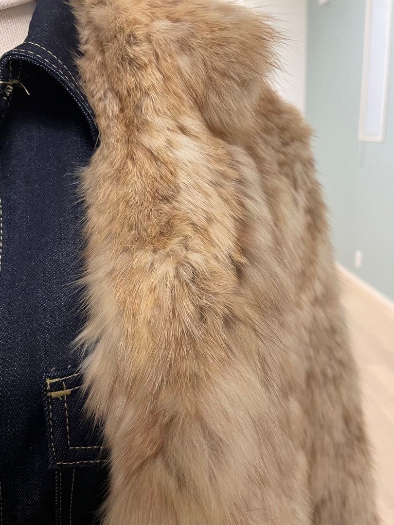 ゴールデンセーブル肉厚編み込みポンチョ ショート丈ケープ