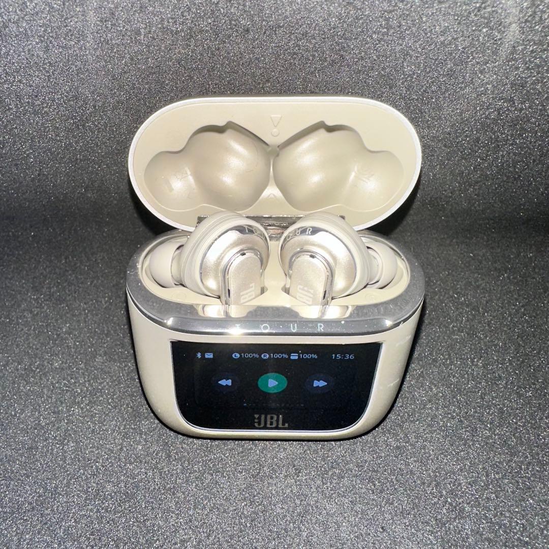 JBL TOUR PRO 2 ワイヤレスイヤホン シルバー