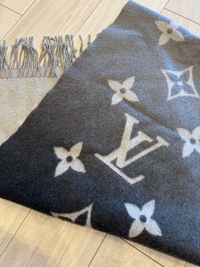 LOUIS VUITTON マフラー レイキャビック グラディエーション