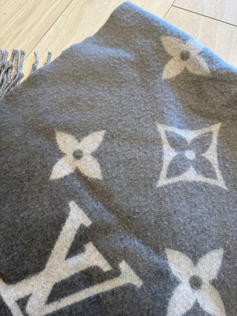 LOUIS VUITTON マフラー レイキャビック グラディエーション