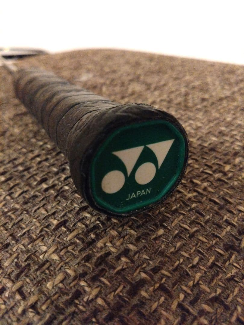 YONEXヨネックス 人気廃盤 バドミントンラケット ナノレイグランツ