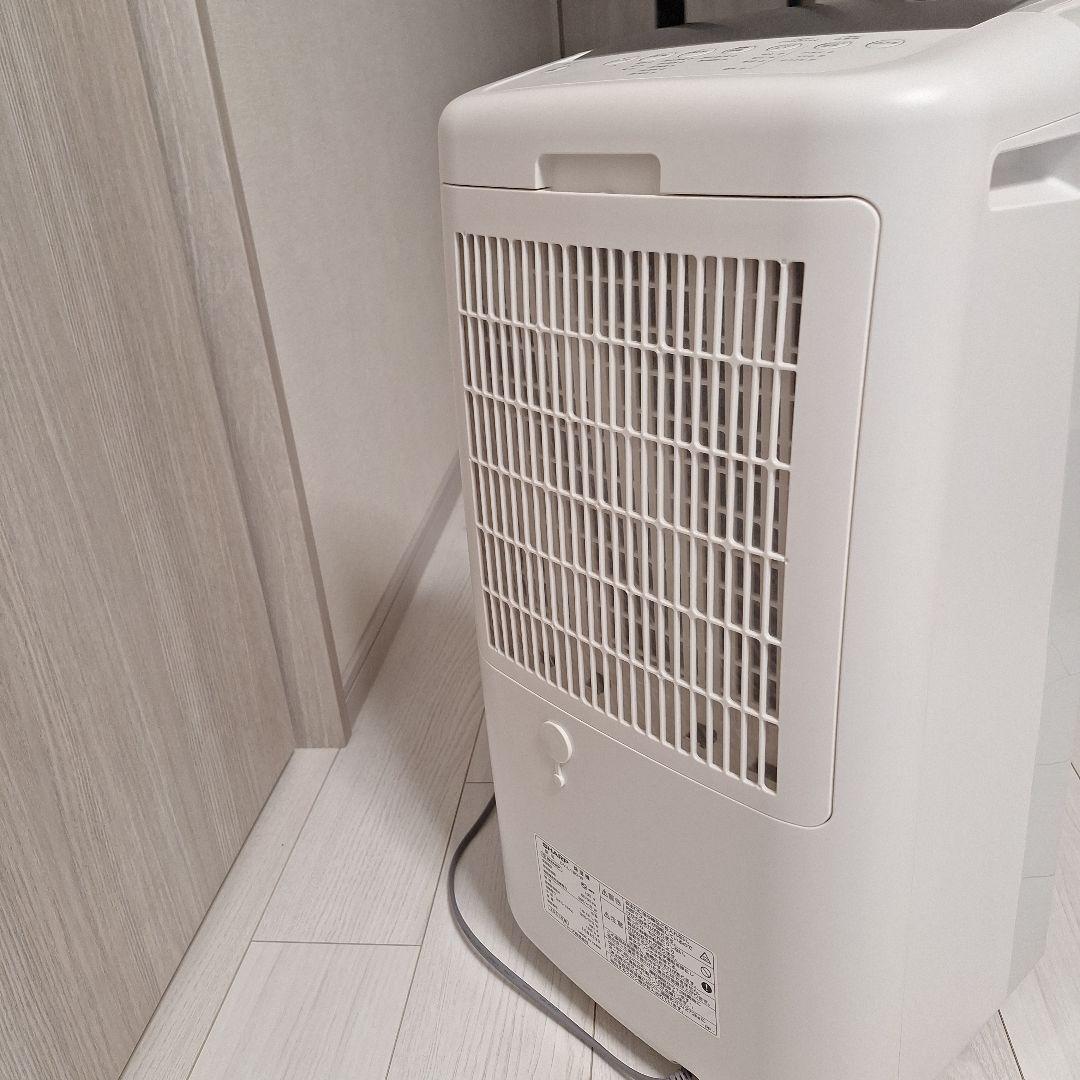 値下げ　美品　引き取り値引き有り　2021年製SHARP 衣類乾燥除湿機