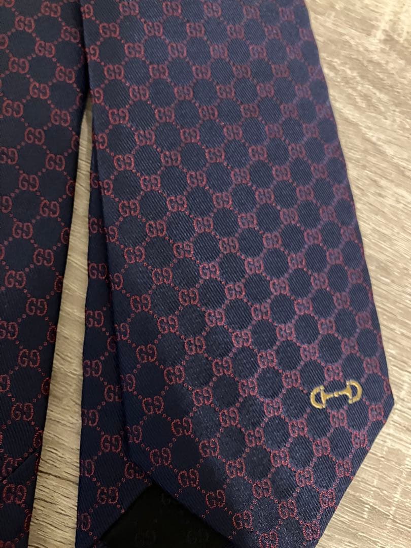 りゃん　GUCCI未使用ネクタイ