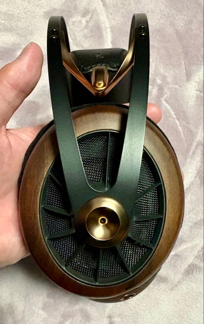 ま*る様 Meze Audio 109 Pro