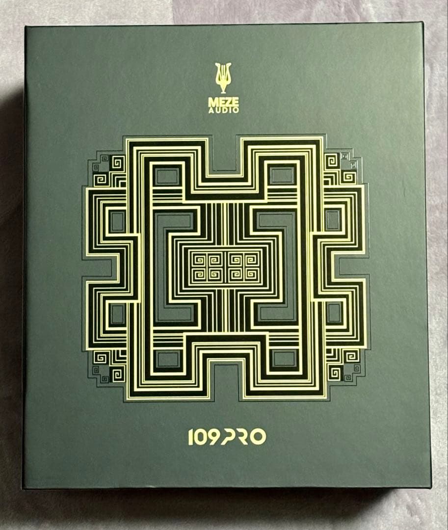 ま*る様 Meze Audio 109 Pro