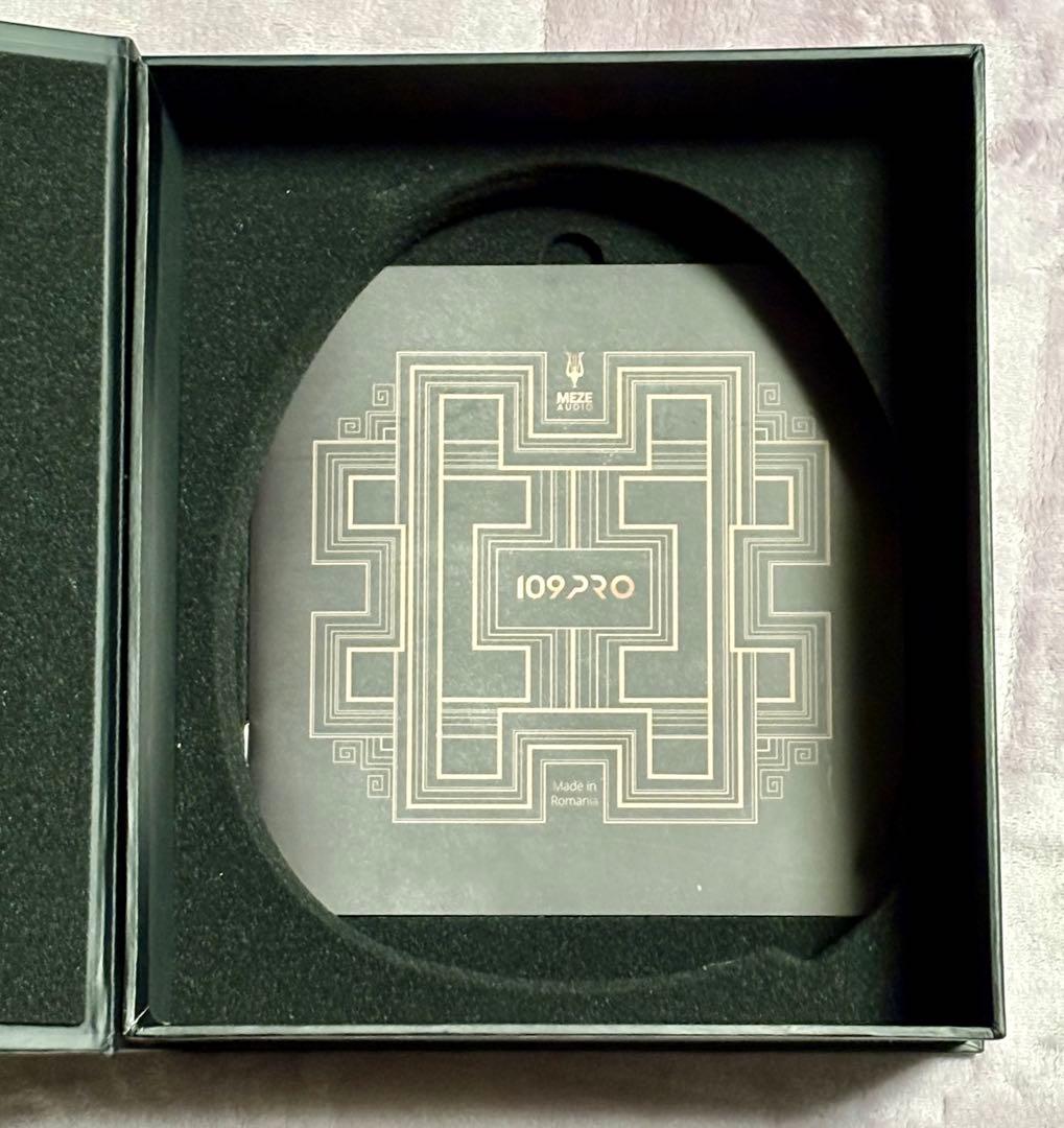 ま*る様 Meze Audio 109 Pro