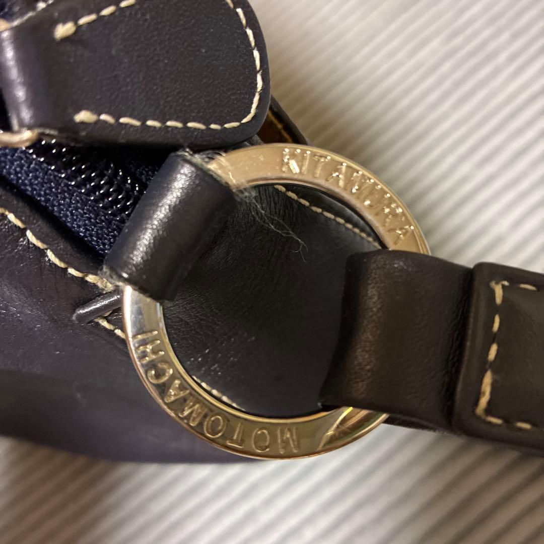 【美品】キタムラ♡犬の型押しショルダーバッグ、牛革