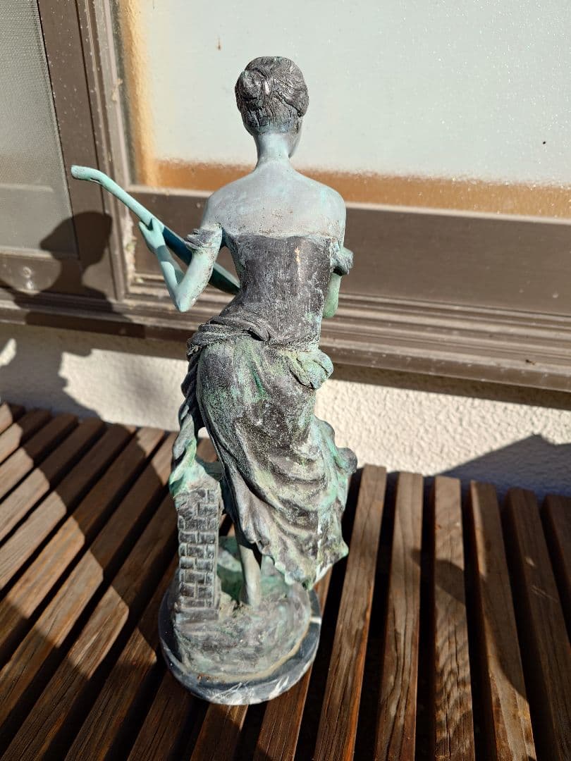 ブロンズ？　ブロンズ像？　女性　アンティーク