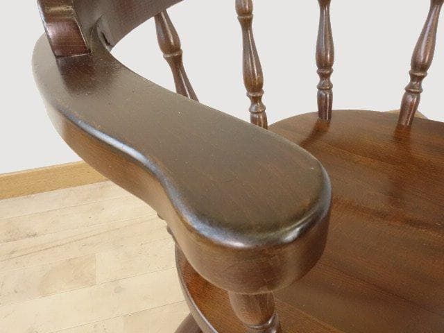 飛騨産業　キツツキ　穂高　アームチェアーA　イス　椅子　 木製　再塗装済ＵＳＥＤ