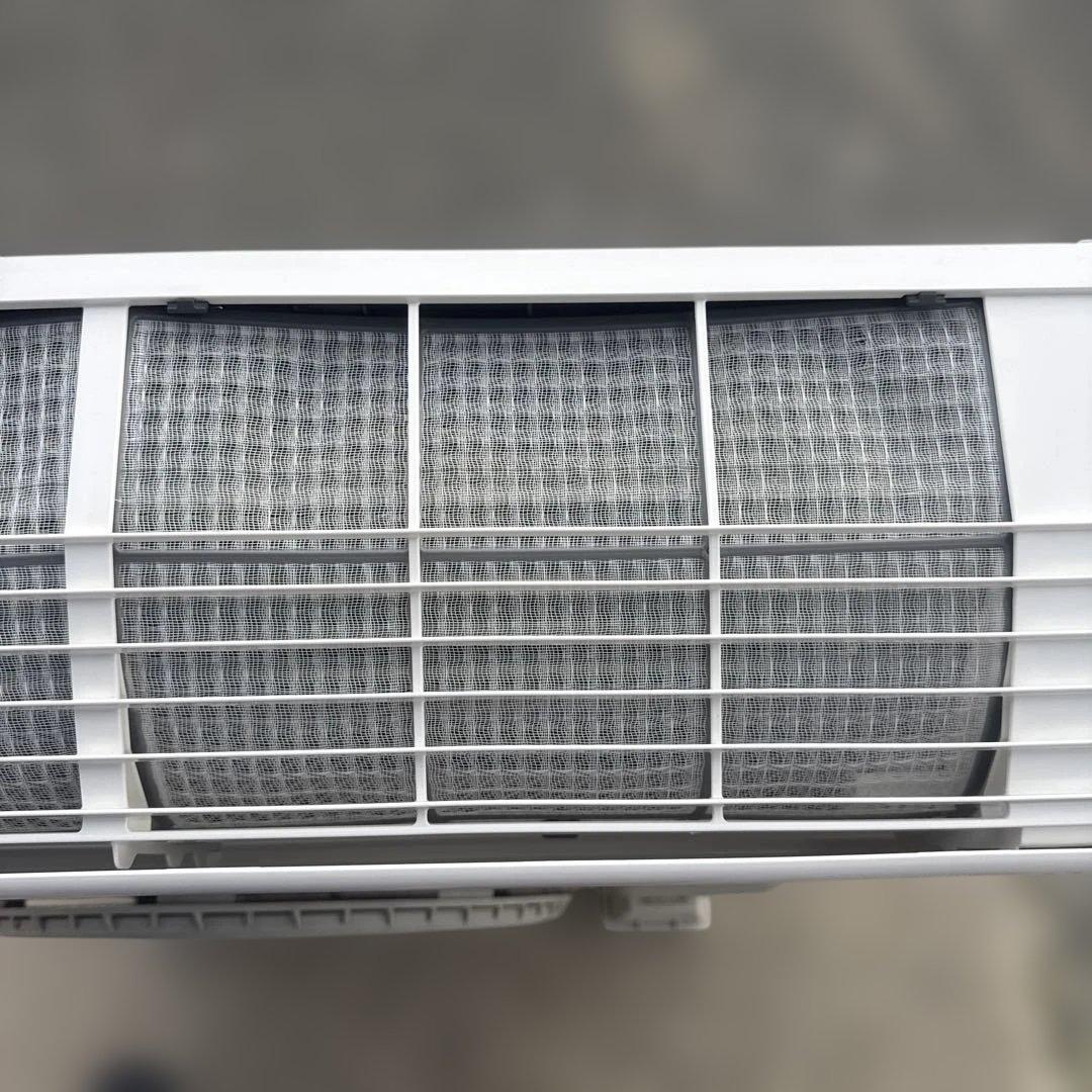 HITACHI ルームエアコン おもに6畳用 RAS-AJ22L 2021年製