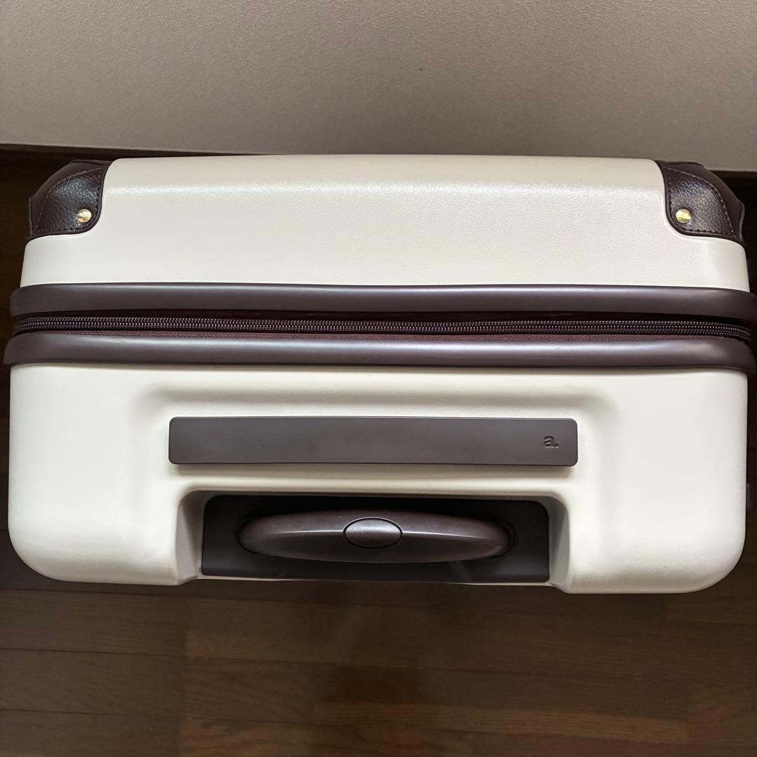 ace. サークルZ 58L キャリーケースTSAロック付き　エース