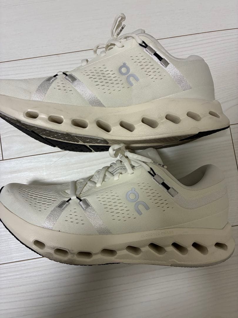 ウォーキング・ランニングウェア on Cloudsurfer 2 27.5