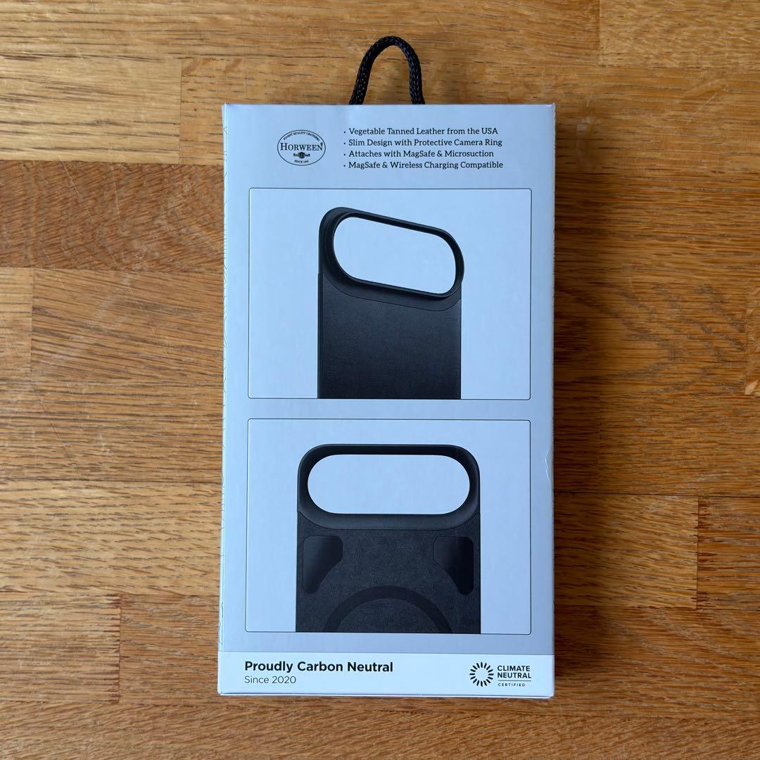 iPhoneアクセサリー NOMAD Magnetic Leather Back - iPhone Air