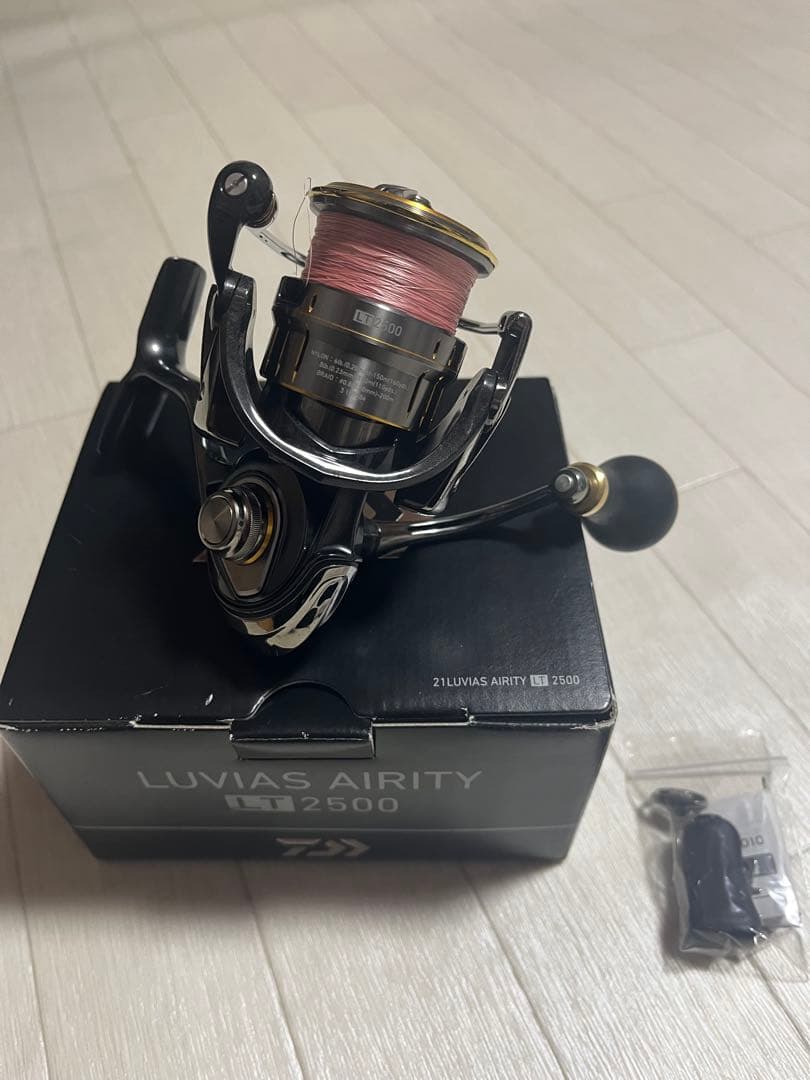 LUVIAS AIRITY LT2500 スピニングリール