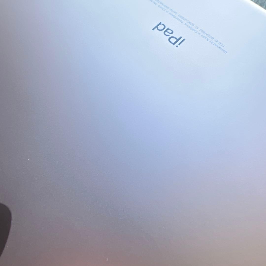 ipad 第6世代　A1893 32GB ゴールド　MRJN2J/A