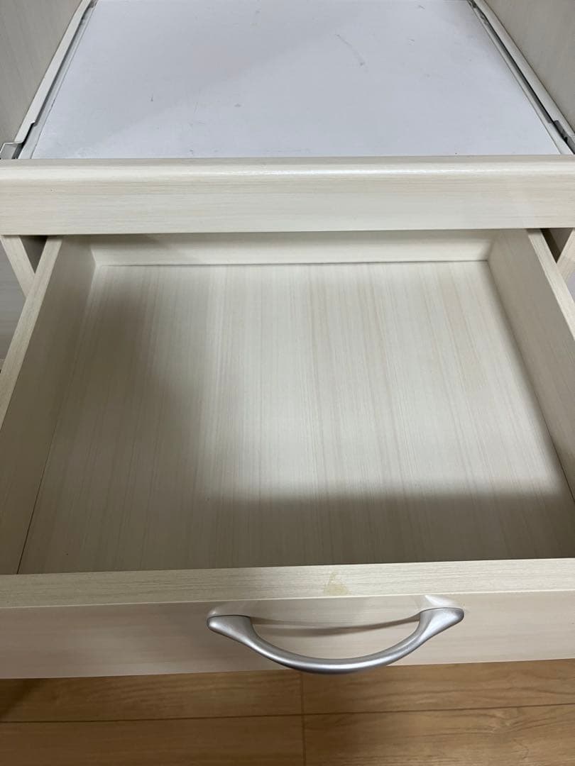 ニトリ　食器棚　キッチンカウンター