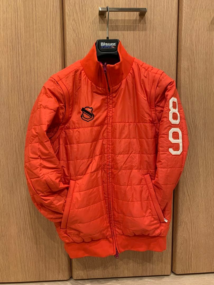 《本日限り！》パーリーゲイツリバーシブル中綿ブルゾン